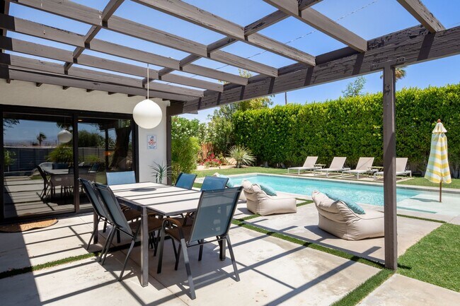 Photo - Luxury Mid Century Oasis in Palm Springs (Monthly Only - No Long Term)