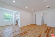 Photo - 938 W Glenoaks Blvd Condo Unit 1