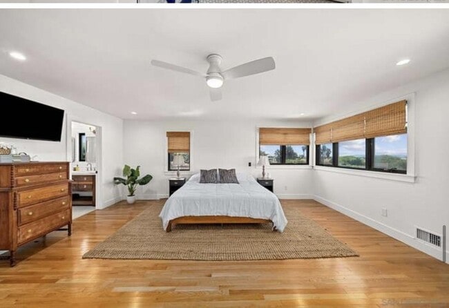 Photo - 229 Carnation Ave