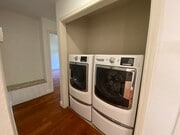 Photo - Spacious 3 bedroom, 2 bathroom Condo in Th...