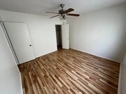 Photo - 143 S St Andrews Pl Apartments
