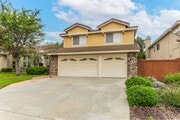 Photo - Beautiful & Spacious 4 bedroom home in Enc...