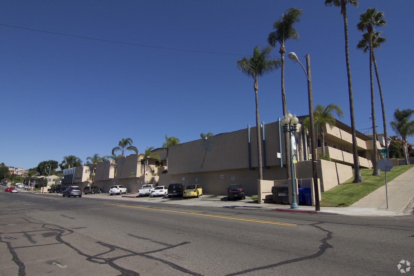 Palm Terrace Apartments - Palm Terrace Apartments