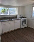 Photo - 928-930 Yale St Apartment Unit B