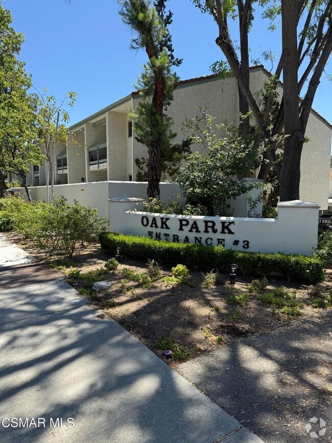 Building Photo - 4618 Park Granada Rental
