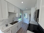 Photo - 5165 Ewing St