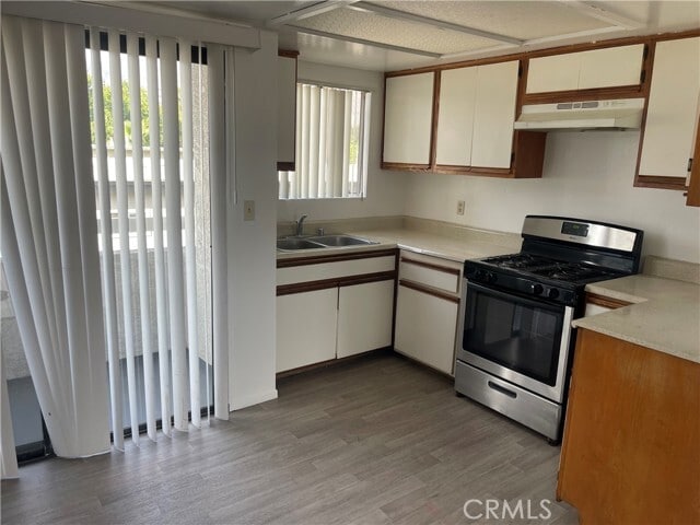 Photo - 1001 N Raymond Ave