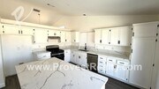 Photo - 11786 Oxford St