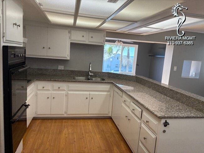 Building Photo - 367 Unit 367 - C
