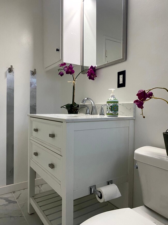 Photo - 1169 N Curson Ave Unit 7