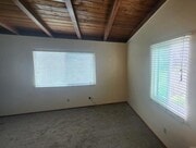 Photo - 938 W Lewis St Apartment