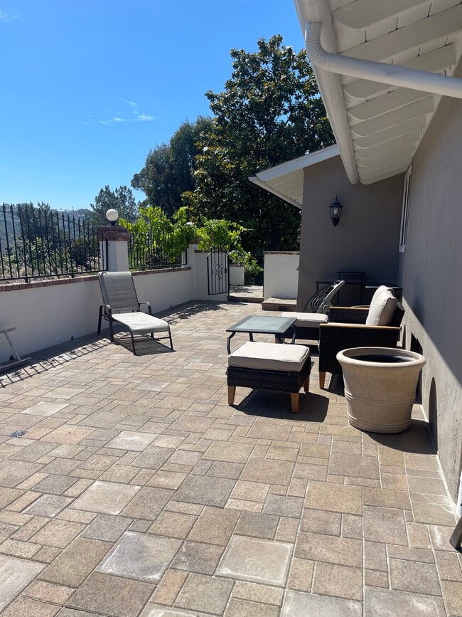 Photo - 4395 Jutland Dr