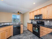 Photo - 425 S Meadowbrook Dr