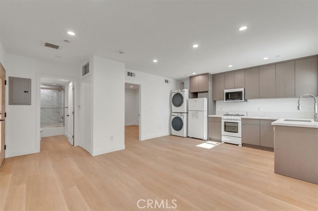 Photo - 11526 Balboa Blvd