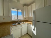 Photo - GREAT PB LOCATION! On Site Laundry! Spacious Bedroom! Unit 1740 Missouri St