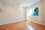 Photo - Beautiful 3 bedroom 2 bath with Central AC House