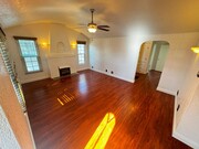 Photo - Beautiful Front House 2 Bed 1 Bath