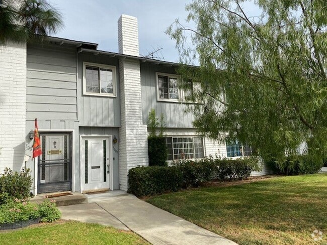 Building Photo - FULLERTON TOWNHOUSE NEAR CSUF   AVAILABLE ...