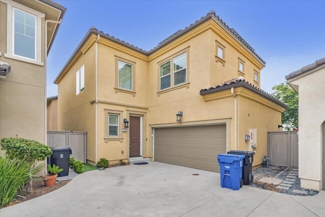 Building Photo - 1067 Sea Glass Wy