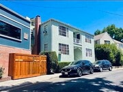 Photo - 941 Robinson St Unit 941 half