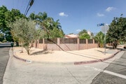 Photo - 18605 Valerio St