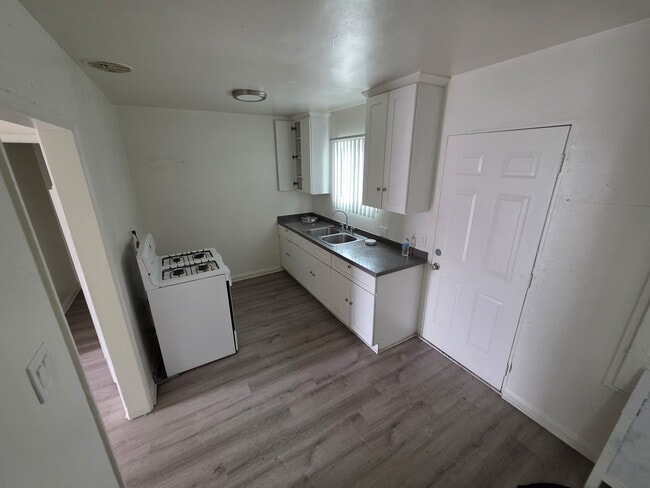 Photo - 2760 E. 57th St.