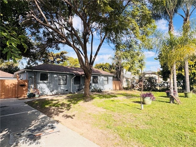 Photo - 6711 Loch Alene Ave