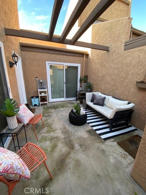 Building Photo - 2700 N Brea Blvd