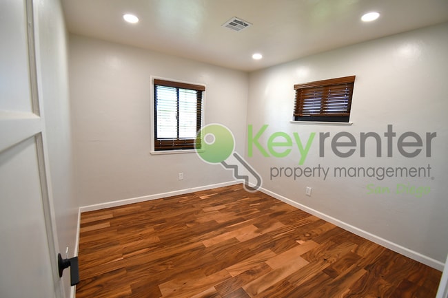 Photo - Single Detach Home in the heart of Bay Park | Close to SeaWorld, Mission Bay, Hwy 5 & 8 freeway