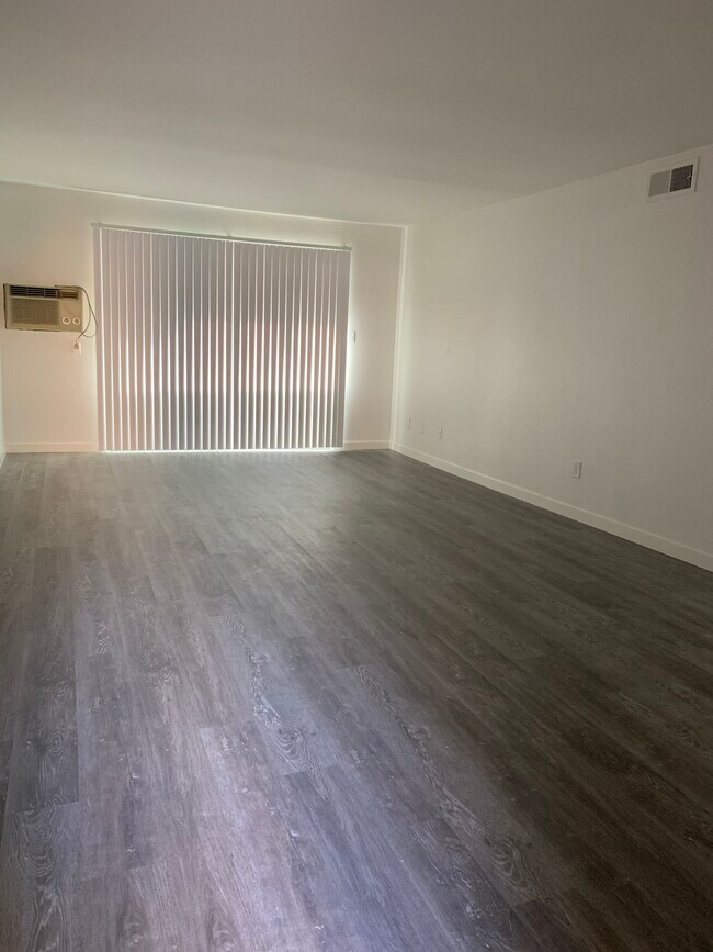 Photo - Monte Vista Manor Apartments