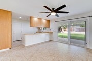 Photo - 1638 Olympic St