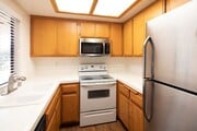 Photo - 3 Bed/2.5 Bath PB Townhouse - Garage, W/D,... Unit D