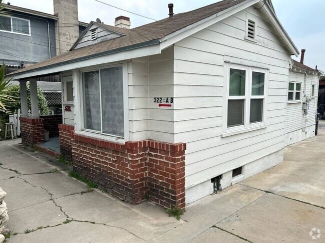 Building Photo - 322 W Plymouth St Rental