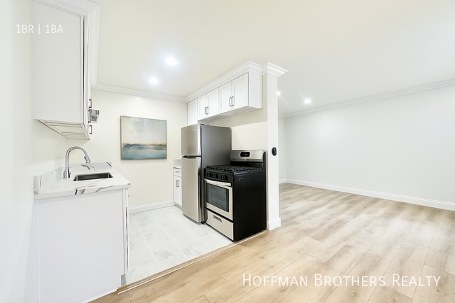 Photo - 20445 Saticoy St Unit 23