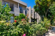 Photo - 1215 N McCadden Pl