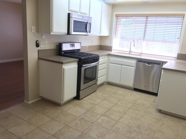 Photo - 1631 Avenida Selva Townhome