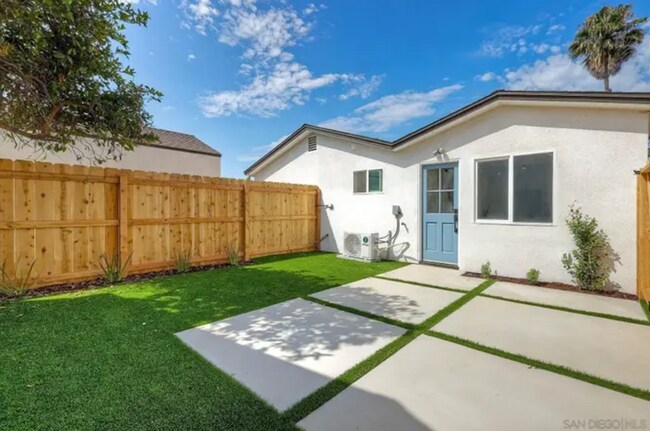 Photo - 1059 Emory St Unit 3