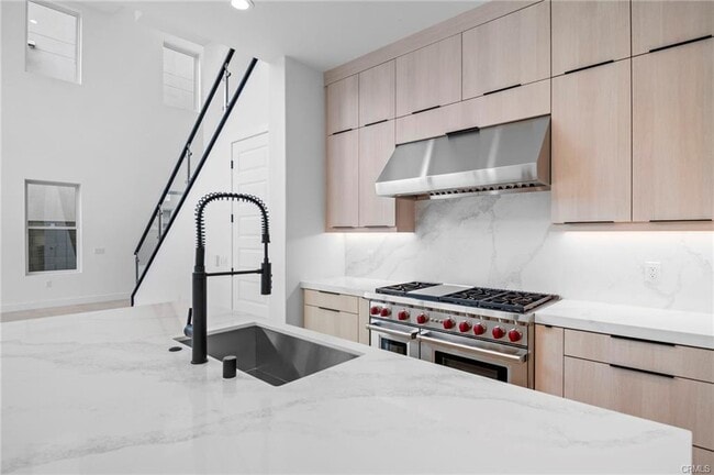 Photo - 128 Creation