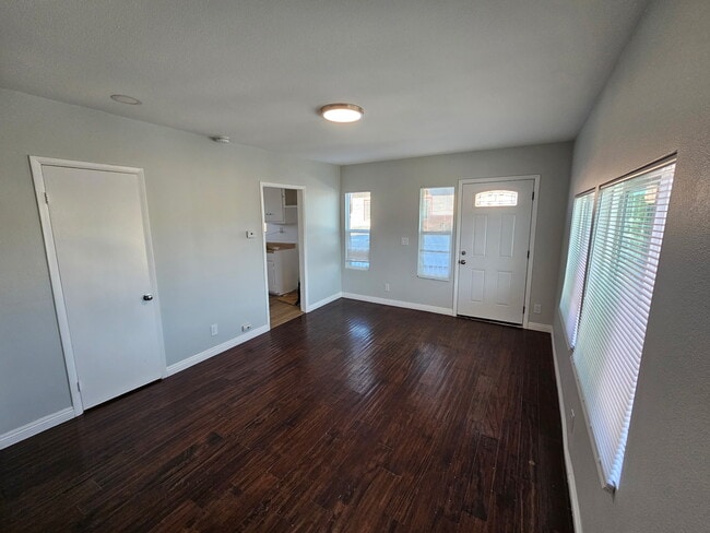 Photo - 1215 E 15th St Unit 1215 in a half