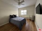 Photo - 13331 Moorpark St House