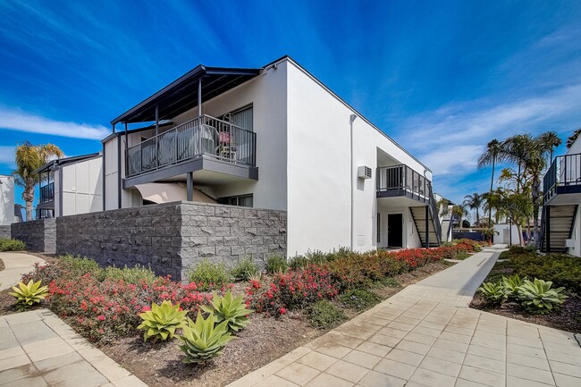 Photo - The Californian Apartments- HB