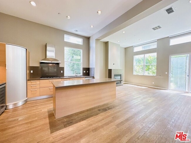 Photo - 6581 S Seabluff Dr
