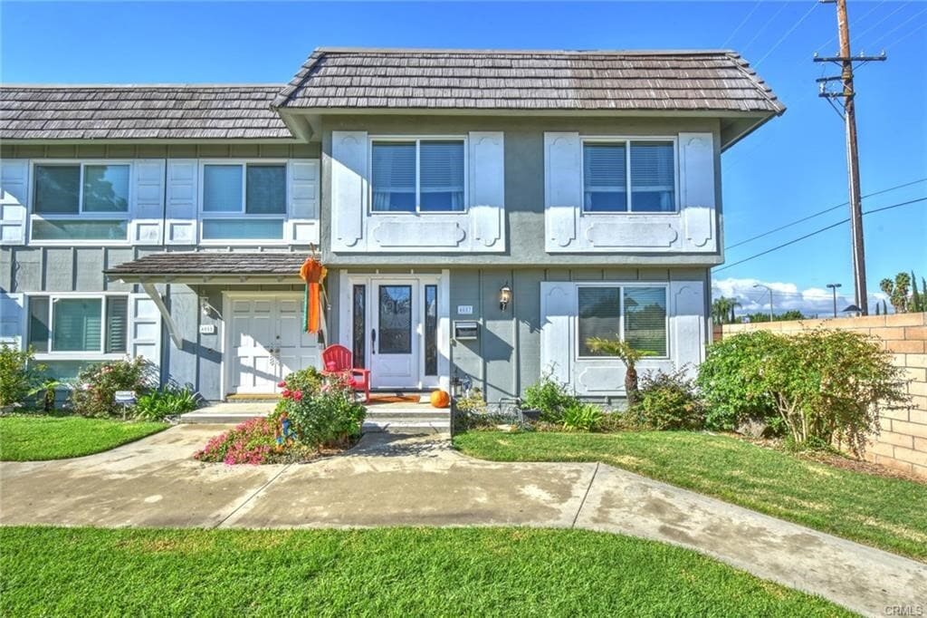 Photo - 4057 Larwin Ave Townhome