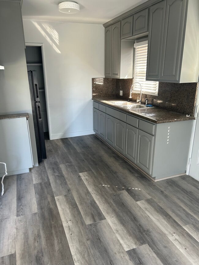 Photo - 3520 W Via Corona