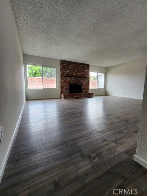 Photo - 2838 May Ave