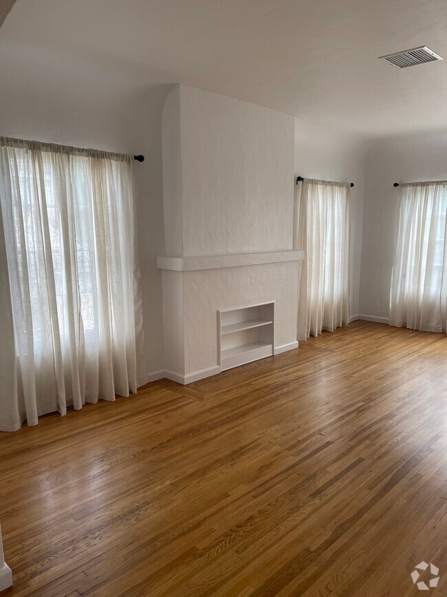 Building Photo - 4297 9th St Unit D Rental
