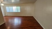 Photo - 933 S Gramercy Dr Unit 8