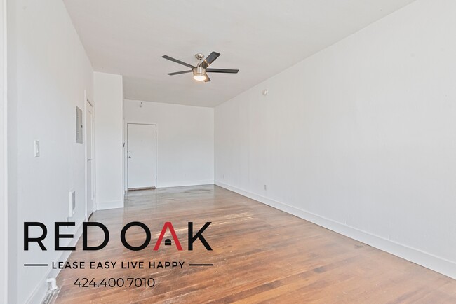 Photo - 5407 Sierra Vista Ave Unit 103