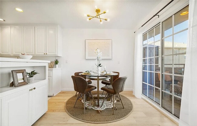 Photo - 4140 Warner Blvd Unit Apt 106