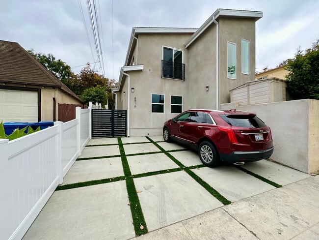 Building Photo - 8916 Whitworth Dr Rental